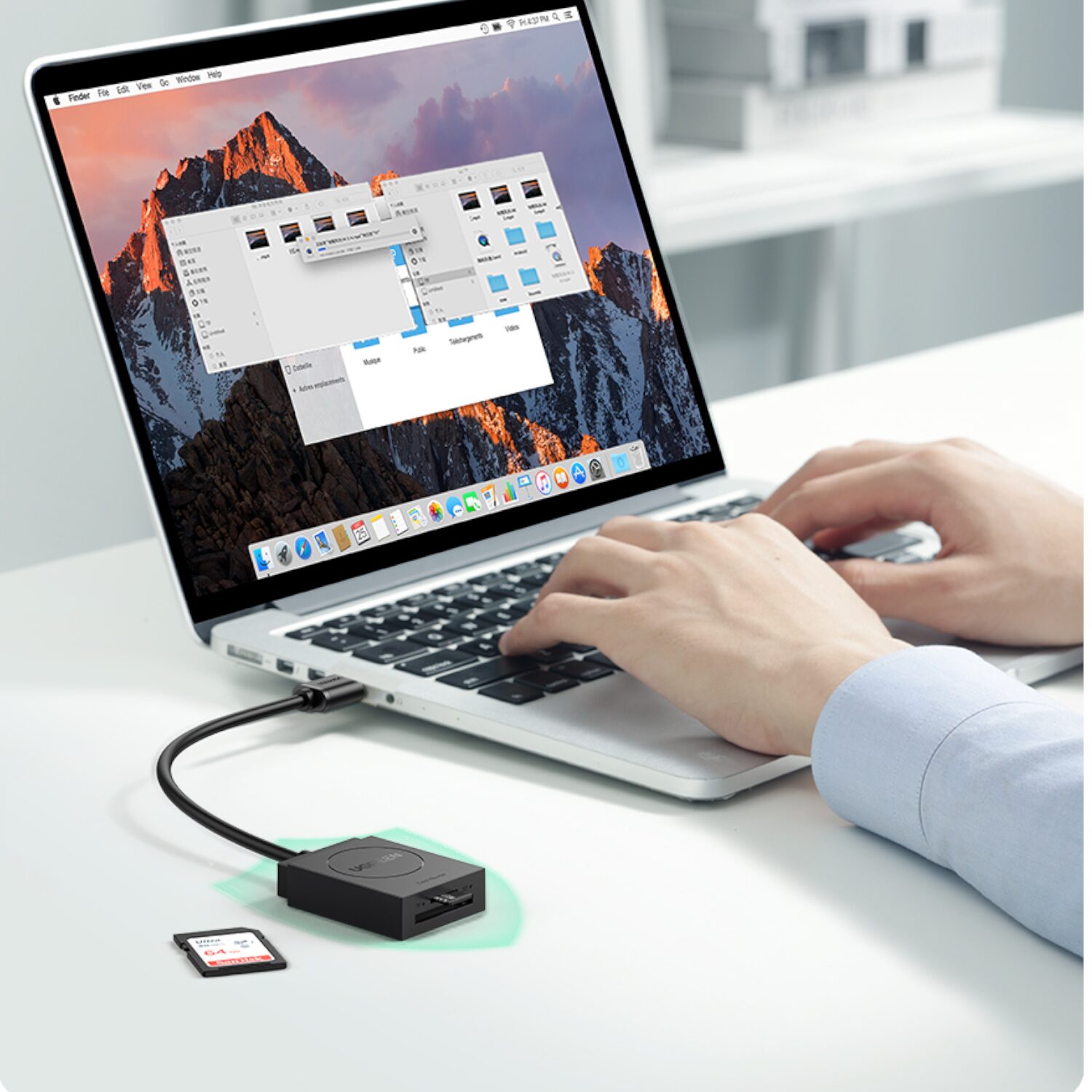 UGREEN USB 3.0 Dual Slot Card Reader for SD/TF Cards 5Gbps Data Transfer - Image 4
